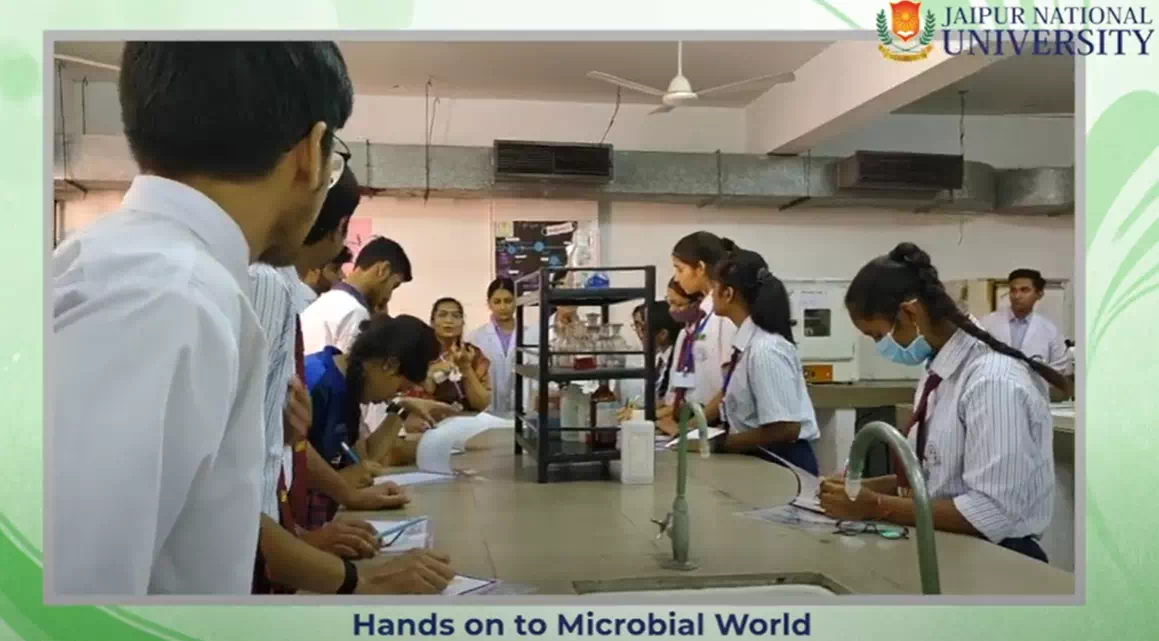 Explorica - Hands-on workshop to school students