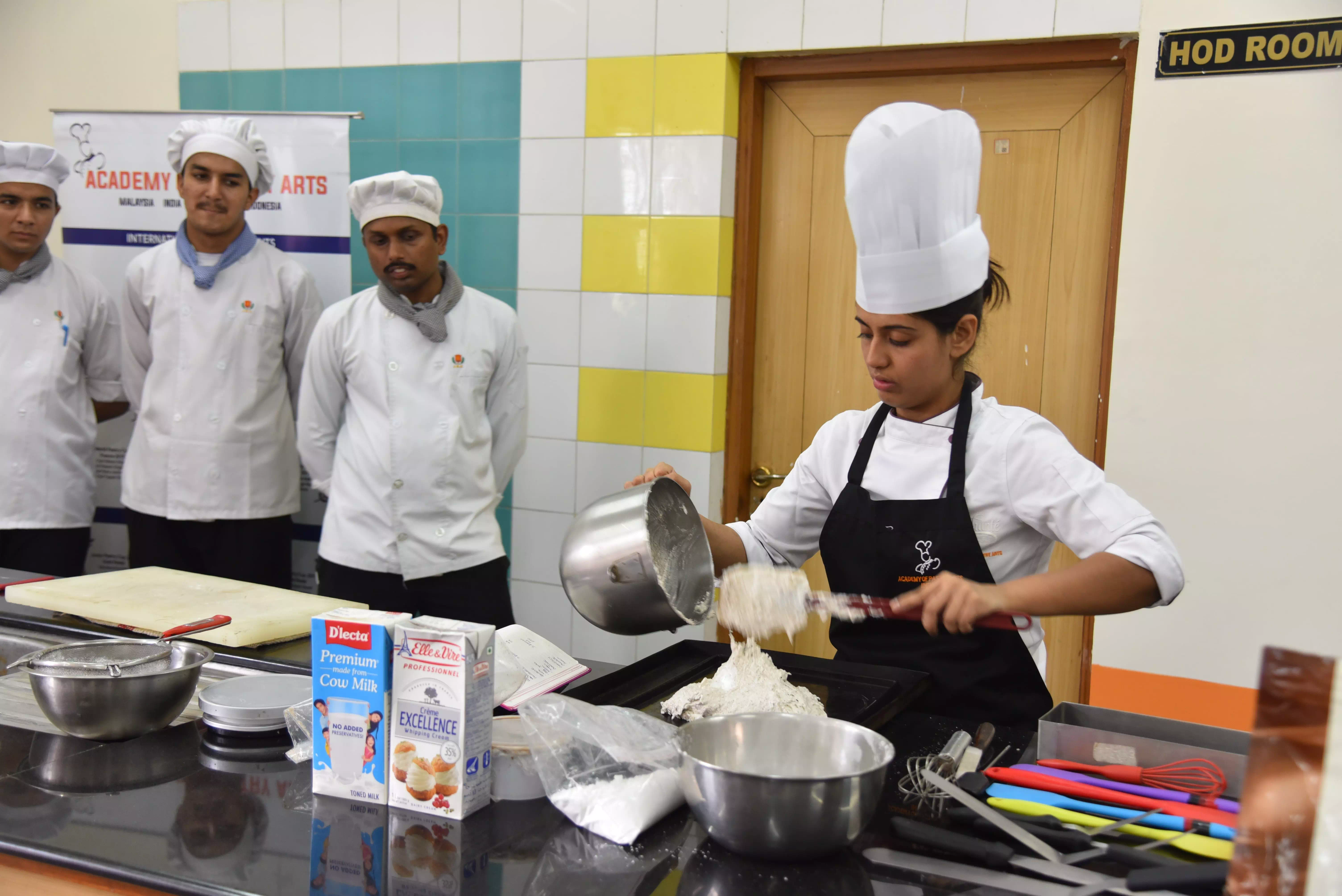 Workshop on Modern French pastry 